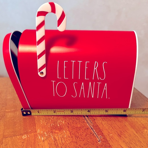 Rae Dunn Red and White LETTERS TO SANTA Candy Cane Flag Metal Mailbox NEW!! - Picture 6 of 7
